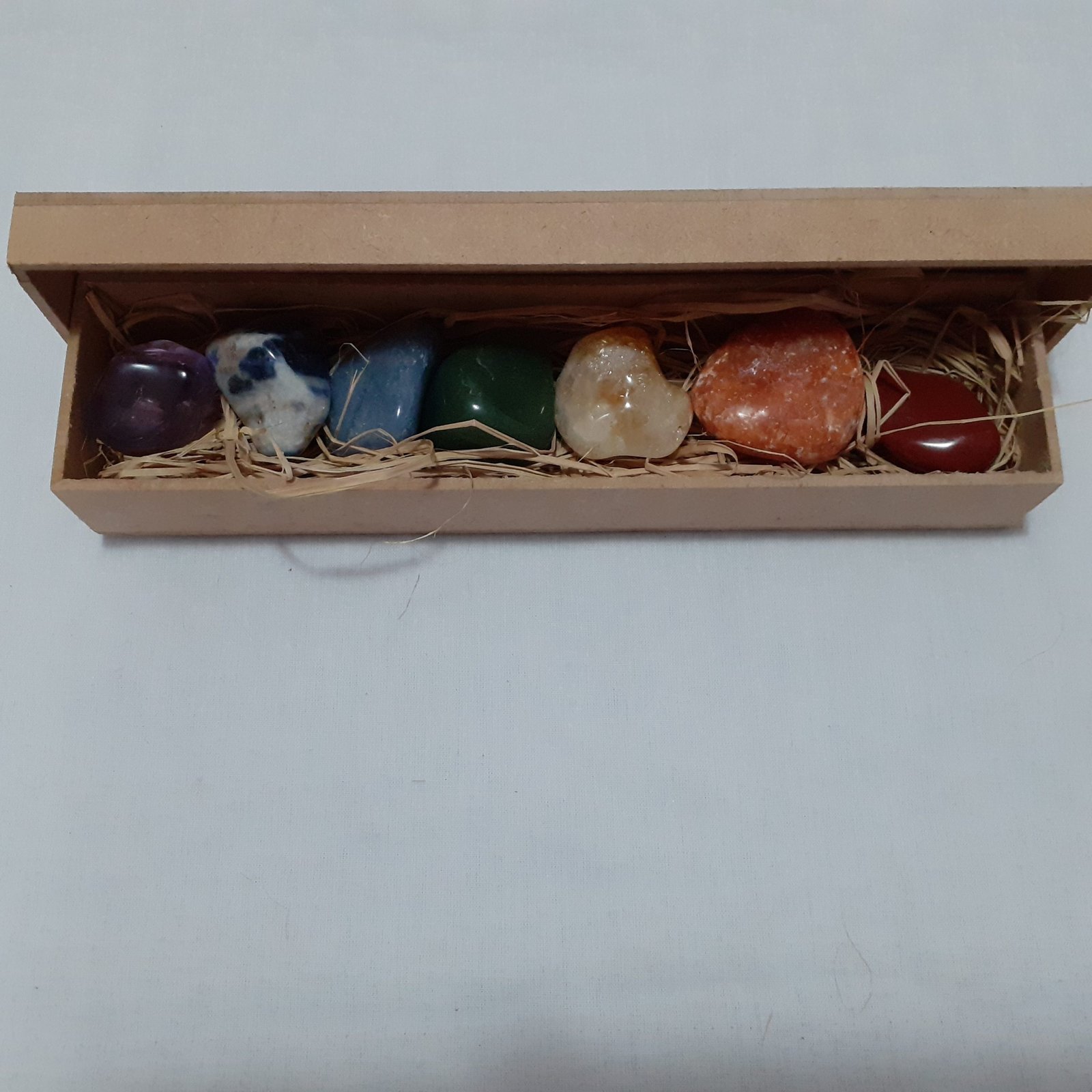 Kit Pedras Roladas 7 Chackras – caixa