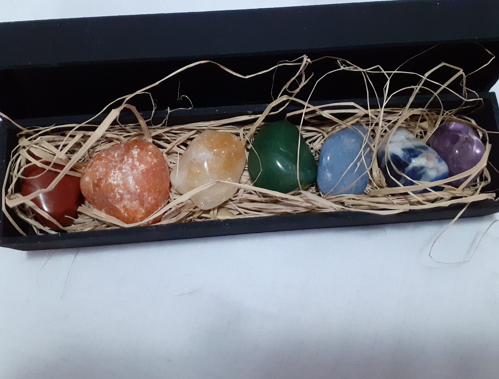 Kit Pedras Roladas 7 Chackras – caixa