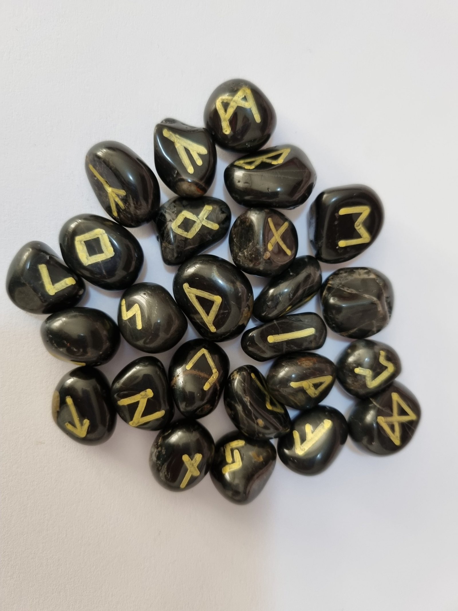 Jogo de Runas em Ônix